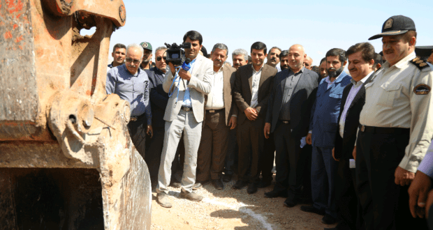 برگزاری آیین افتتاح و کلنگ زنی پروژه عظیم آبیاری دشت لالی با حضور استاندار خوزستان