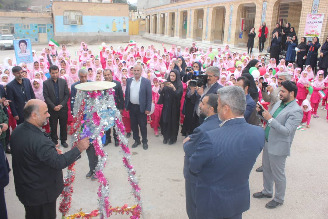 زنگ انقلاب درمدارس شهرستان مسجدسلیمان به صدا درآمد