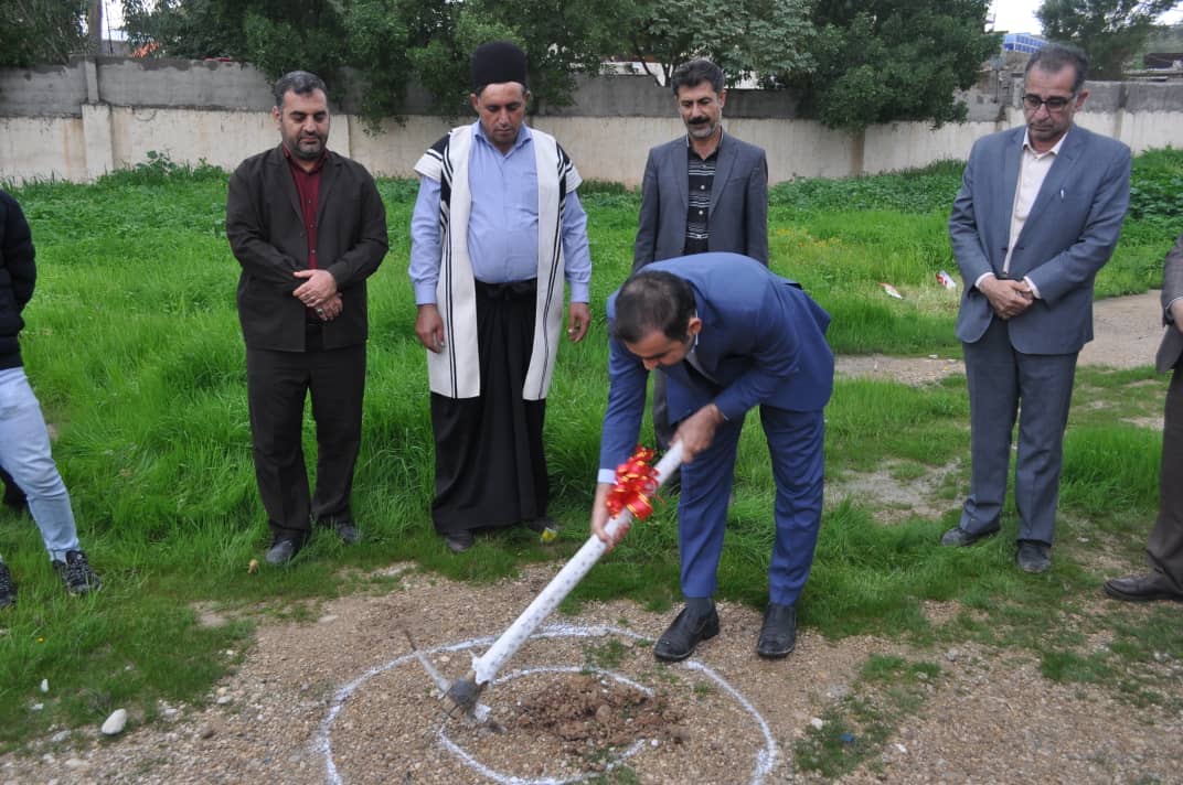 آیین کلنگ زنی ساختمان حمل و نقل، بار و مسافر شهرداری مسجدسلیمان برگزار شد