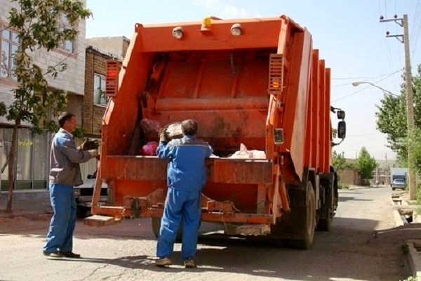 مشارکت نفت با شهرداری مسجدسلیمان و اختصاص خودروهای مکانیزه جهت جمع آوری زباله های شهری