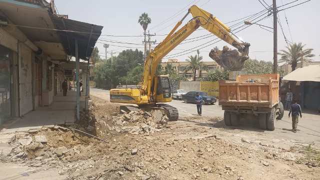 عملیات تعریض محور پرتردد نمره ۴۰ حدفاصل میدان ورزشگاه شهید بهنام محمدی تا دبیرستان کرمزاده آغاز شد