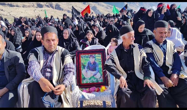 پیکر مطهر یک شهید گمنام در شهرستان اندیکا تشییع و به خاک سپرده شد