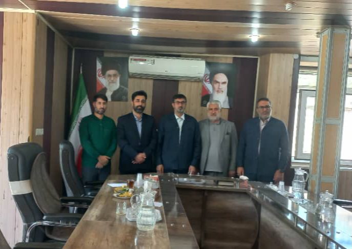 دیدار رئیس کمیسیون عمران شورای شهر مسجدسلیمان به همراه معاونت فرهنگی شهرداری با اعضای شورای اسلامی شهر شهرکرد / تاکید بر همکاری‌های مشترک در حوزه‌های فرهنگی، اجتماعی ، عمرانی، خدمات شهری و گردشگری