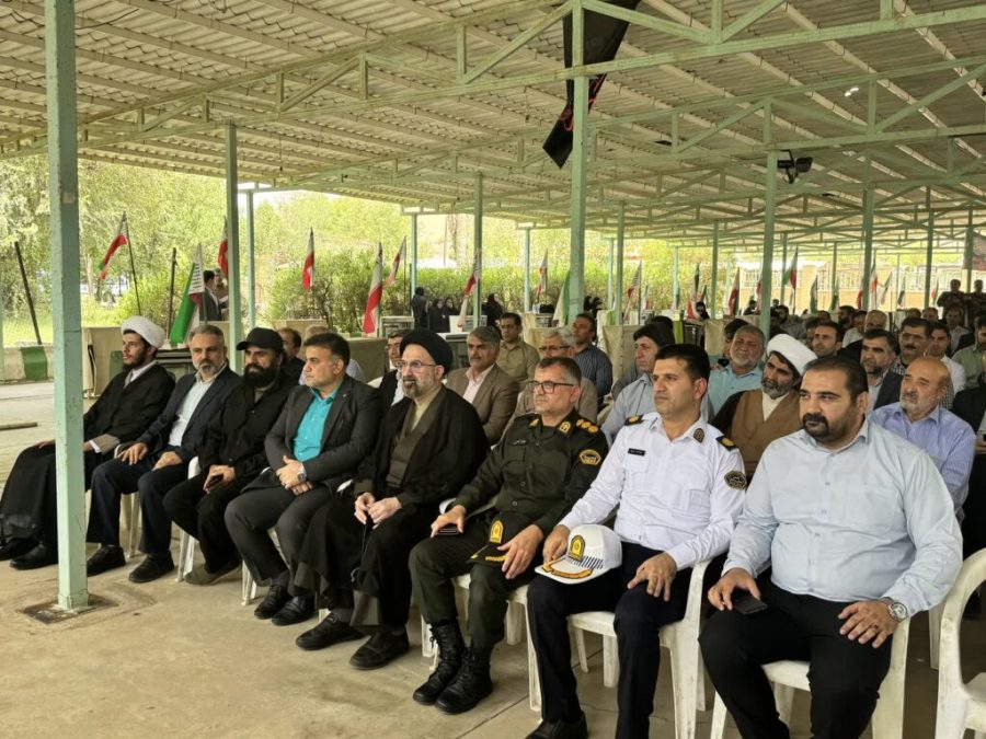 برگزاری آیین غبار روبی گلزار شهدا در مسجدسلیمان + تصاویر