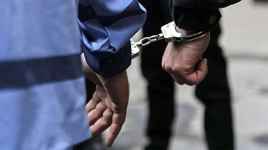 کارچاق‌کن مدعی نفوذ در دستگاه قضایی مسجدسلیمان دستگیر شد