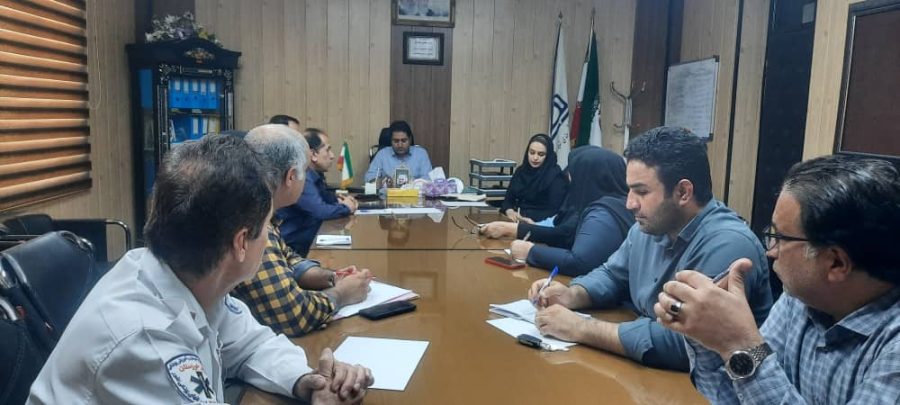 برگزاری جلسه ستاد بحران در شبکه بهداشت و درمان مسجدسلیمان با تأکید بر آمادگی کامل