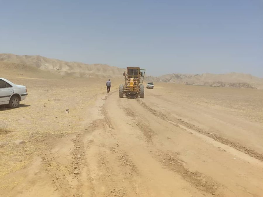 آغاز اجرای طرح بهسازی جاده‌های بین مزارع در مسجدسلیمان پس از سال‌ها انتظار / تخصیص ۲۰ میلیارد ریال اعتبار در سال جاری