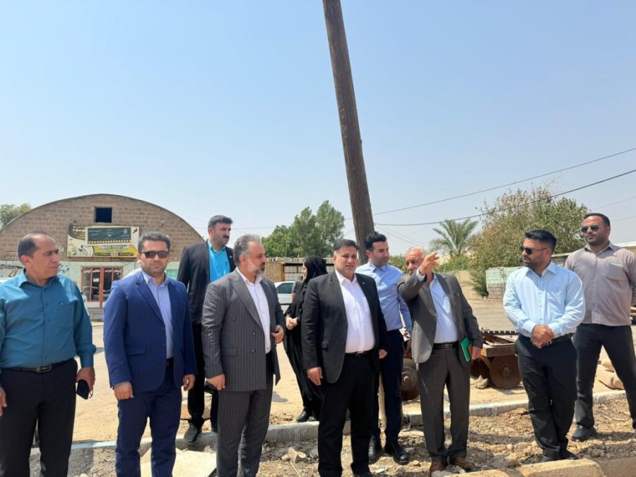 بازدید فرماندار مسجدسلیمان از روند احداث فاز دوم پارک فدک شهر عنبر