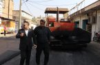 بازدید شهردار مسجدسلیمان از روند اجرای عملیات آسفالت معابر منطقه نمره یک