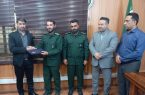تقدیر از هفت سال تلاش رضا آذریان و معارفه سید حجت الله احمدی پور به عنوان فرمانده جدید پایگاه بسیج شهرداری مسجدسلیمان