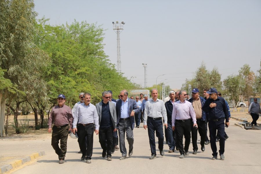 بازدید مدیرعامل شرکت بهره‌برداری نفت و گاز مسجدسلیمان از طرح جمع‌آوری گازهای همراه