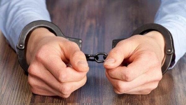 مشاور یکی از مدیران عامل سابق شرکت‌ پتروشیمی مسجدسلیمان بازداشت شد