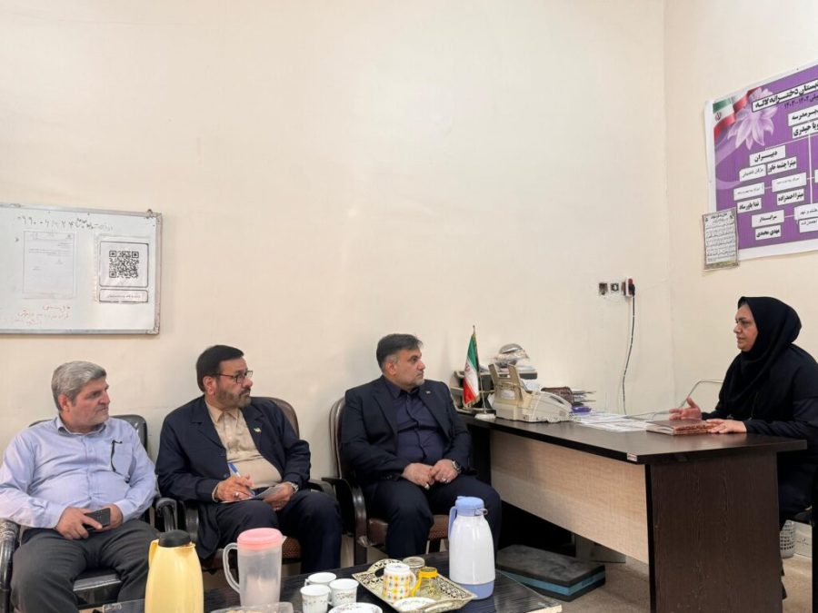 بازدید فرماندار شهرستان مسجدسلیمان از مدرسه استثنایی لاله