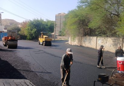 اجرای عملیات آسفالتریزی معابر مجاور دبیرستان سینا اجرای عملیات آسفالتریزی معابر مجاور دبیرستان سینا
