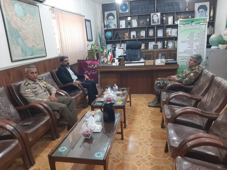 دیدار رئیس اداره فنی و حرفهای و فرمانده تانکسازی برای استخدام جوانان بومی مسجدسلیمان
