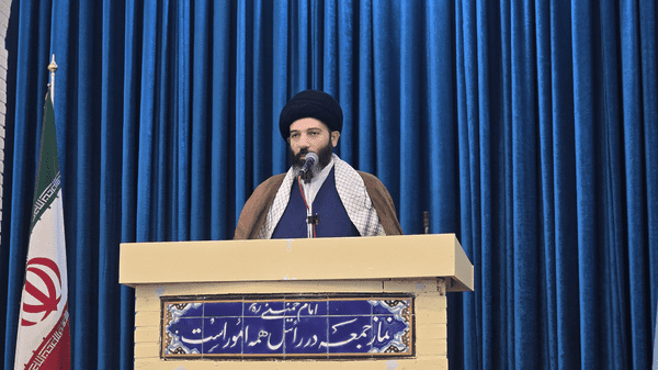 ملت ایران هرگز تسلیم آمریکا نخواهد شد