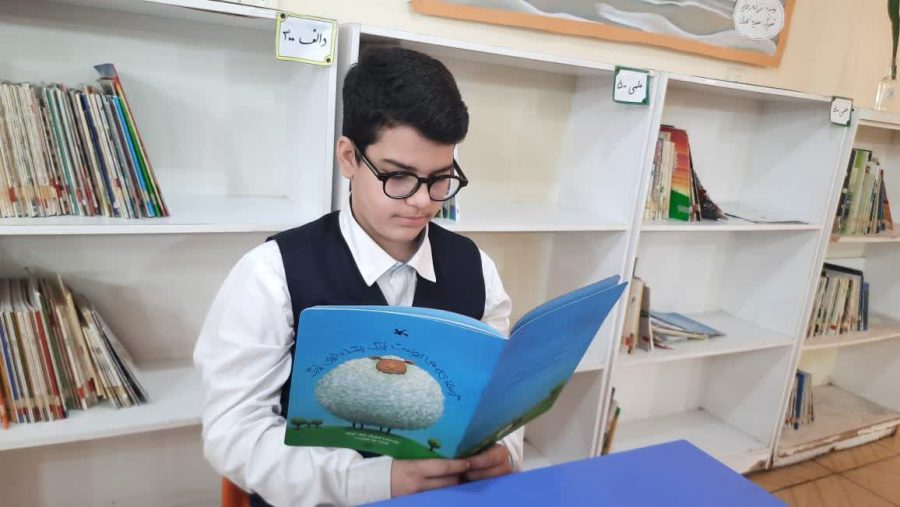 عضو کانون مسجدسلیمان در جمع اعضای برتر کتاب‌خوان استان خوزستان قرار گرفت