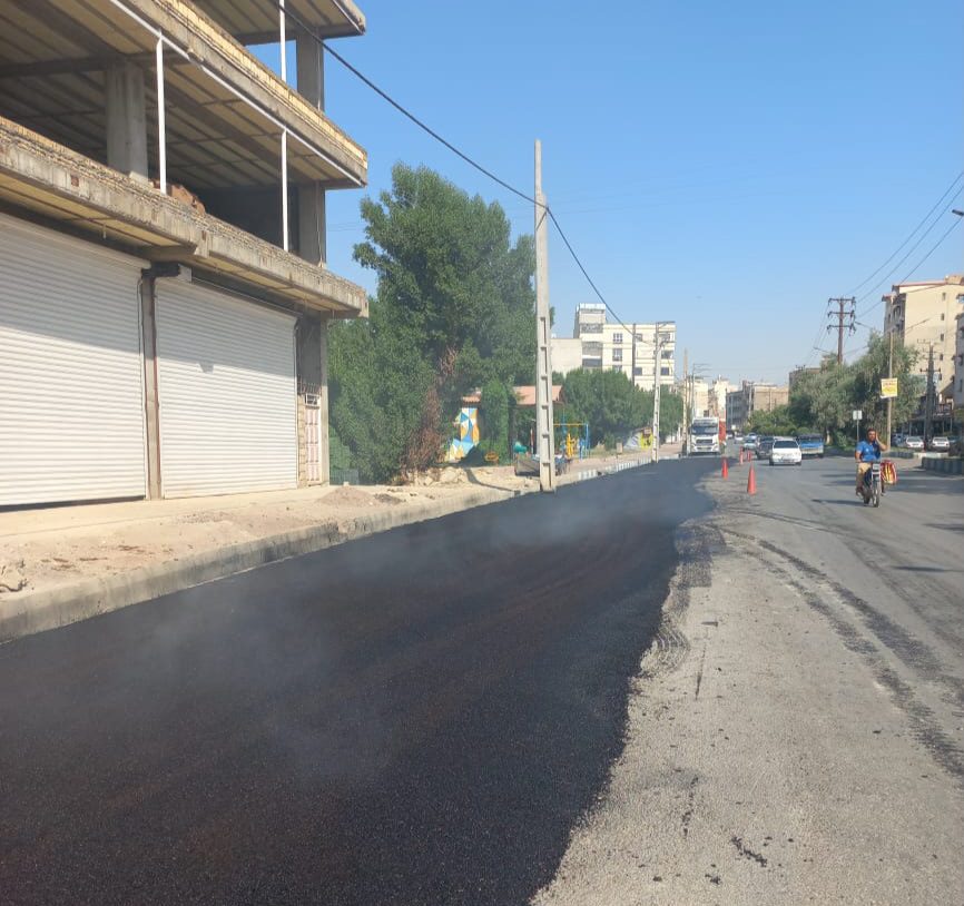 اجرای عملیات آسفالت محور دسترسی تقاطع سرکوره‌ها به تقاطع مالجونکی با دستور شهردار مسجدسلیمان