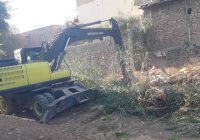 عملیات لایروبی کانالهای محدوده باشگاه سوارکاران توسط شهرداری مسجدسلیمان عملیات لایروبی کانالهای محدوده باشگاه سوارکاران توسط شهرداری مسجدسلیمان