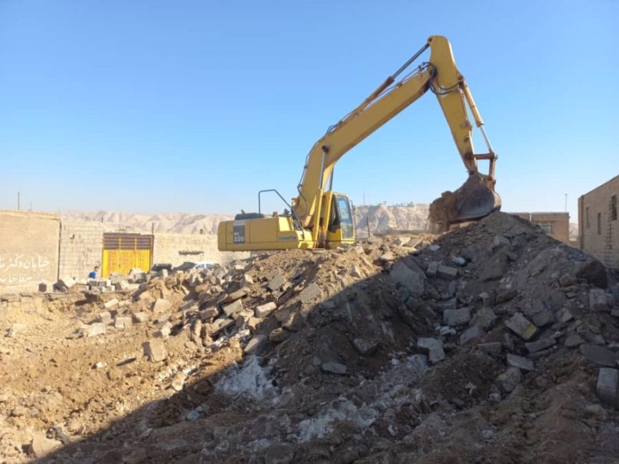 آغاز عملیات احداث چمن مصنوعی در منطقه کاروانسرای کلگه