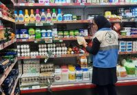 استمرار بازرسیهای گسترده بهداشتی در مسجدسلیمان / ۲۰۰ کیلوگرم مواد غذایی فاسد طی یک ماه گذشته معدوم شد