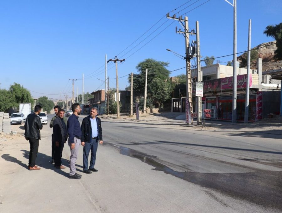 بازدید عضو شورای شهر مسجدسلیمان از روند جابجایی شبکه برق محور دو راهی بی‌بیان – هنرستان