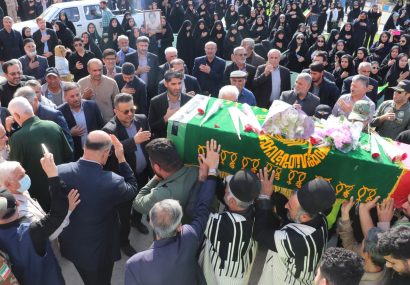 حضور شهردار و اعضای شورای شهر مسجدسلیمان در آیین تشییع و تدفین شهید گمنام