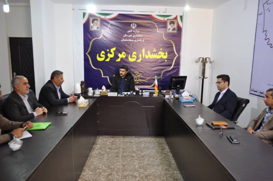 نشست شورای شهرستان مسجدسلیمان / از مطالبه‌گری برای اشتغال جوانان تا پیگیری بهسازی مسیرهای روستایی