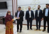 تقدیر فرماندار مسجدسلیمان از هنرمندان راه یافته به جشنواره بینالمللی قصهگویی تقدیر فرماندار مسجدسلیمان از هنرمندان راه یافته به جشنواره بینالمللی قصهگویی