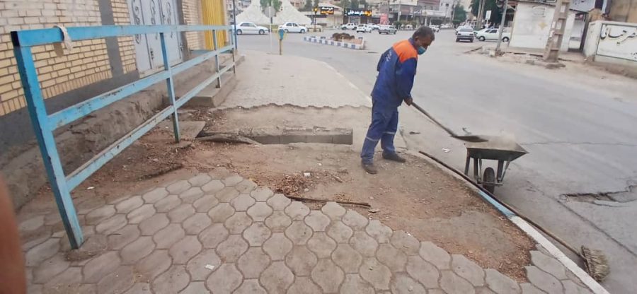 لایروبی مستمر کانال‌های سطح شهر مسجدسلیمان در دستور کار روزانه شهرداری