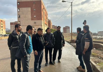 بازدید فرماندار مسجدسلیمان از نقاط آبگرفته شهرک ولیعصر و تاکید بر ساماندهی فوری دفع آبهای سطحی بازدید فرماندار مسجدسلیمان از نقاط آبگرفته شهرک ولیعصر و تاکید بر ساماندهی فوری دفع آبهای سطحی