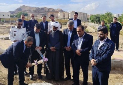 کلنگزنی پایگاه جدید اورژانس ۱۱۵ در مسجدسلیمان با حضور فرماندار و نماینده مجلس کلنگزنی پایگاه جدید اورژانس ۱۱۵ در مسجدسلیمان با حضور فرماندار و نماینده مجلس