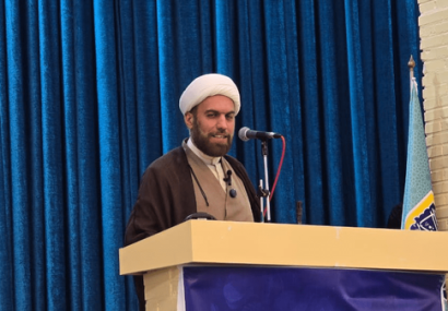 انتقاد امام جمعه موقت مسجدسلیمان از هزینه‌های چندمیلیاردی برای کرسی شورا