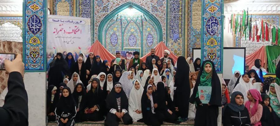 مراسم معنوی اعتکاف با حضور پر شور جوانان و نوجوانان مسجدسلیمانی به کار خود پایان داد
