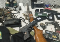 کشف کارگاه تولید بمب‌های دست‌ساز در مسجدسلیمان/ دو تروریست دستگیر شدند