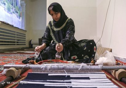 چهار هنرمند اندیکایی نشان ملی مرغوبیت صنایع‌دستی کشوری دریافت کردند