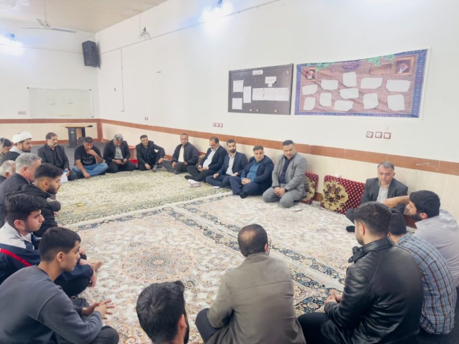 حضور مسئولان شهرستان مسجدسلیمان در مسجد محله نفتک به منظور بررسی مشکلات این منطقه