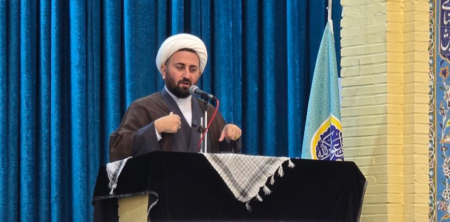 عدم حضور برخی مدیران ارشد شهرستان در کنار مردم به بهانه مسائل امنیتی هیچ توجیهی ندارد