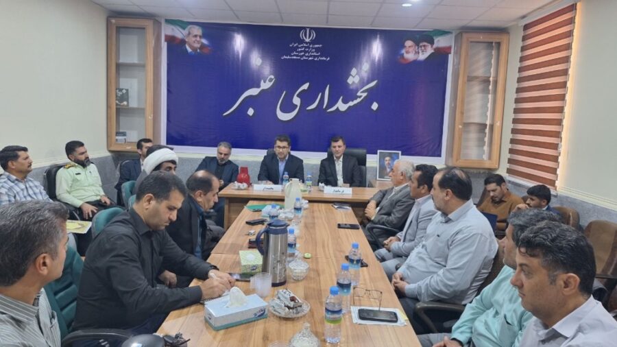 بازدید فرماندار مسجدسلیمان از پروژه‌های عمرانی شهر عنبر و برگزاری جلسه شورای اداری با حضور مدیران و دهیاران