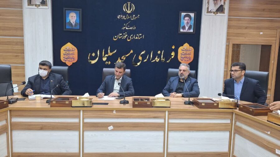 مدیران کم‌کار از قطار مدیریت شهرستان پیاده خواهند شد