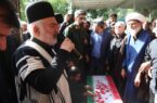 امروز در حالی در کنار مردم قهرمان مسجدسلیمان گرد هم آمده‌ایم که دشمنان جنگ ناجوانمردانه‌ای را بر ملت بزرگ ایران تحمیل کرده‌اند