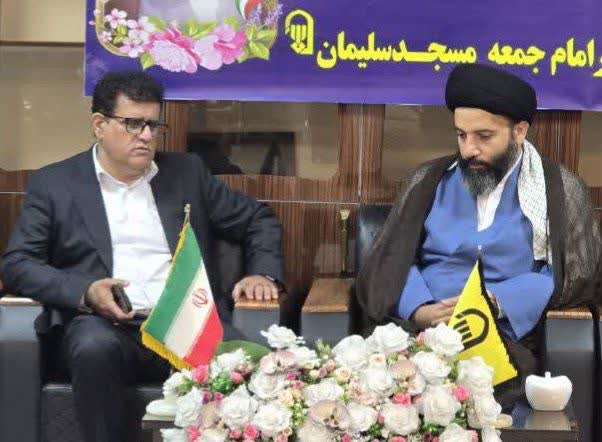 دیدار مدیرعامل کارخانه آلومینیوم کاوه خوزستان با امام جمعه مسجدسلیمان