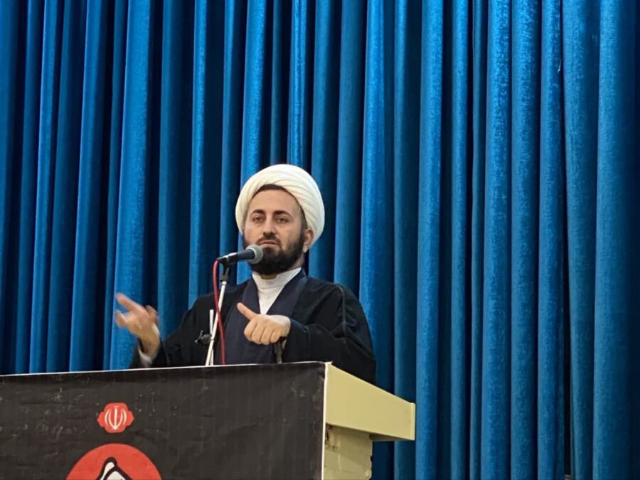 انسجام ملی، سد نفوذ دشمن در برابر تحرکات تفرقه‌افکنانه است/  شورای شهر مسجدسلیمان پاکدستی و کاردانی را ملاک اصلی انتخاب شهردار قرار دهد