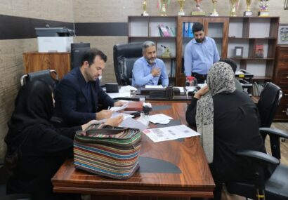 سرپرست شهرداری مسجدسلیمان پذیرای مطالبات شهروندان شد