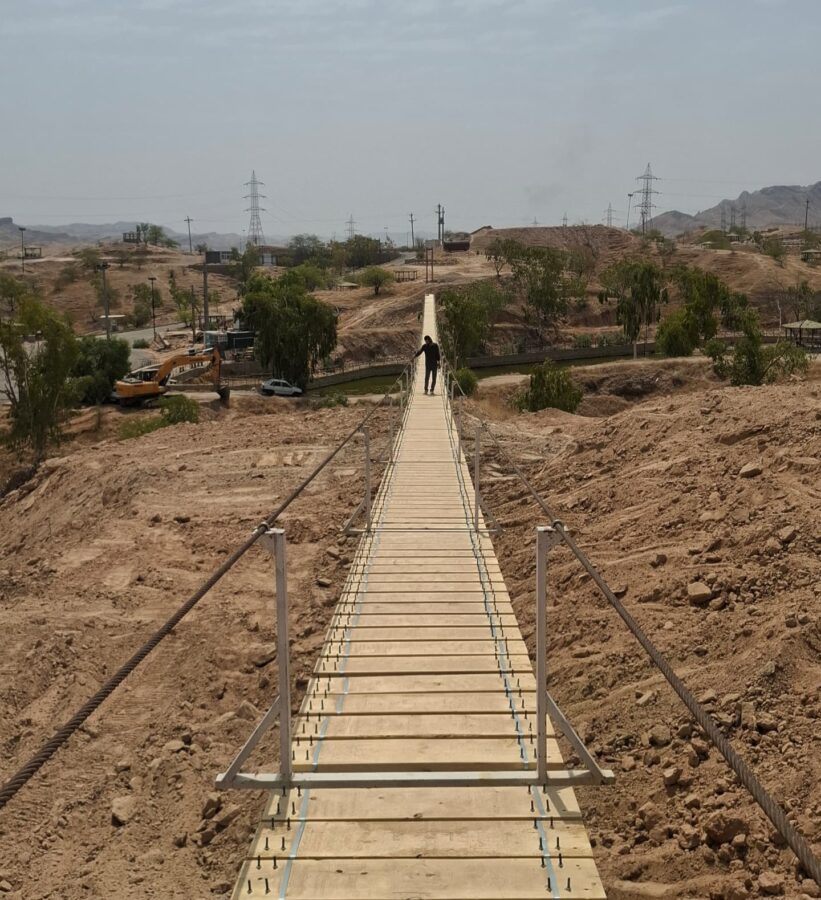 گام پایانی شهرداری مسجدسلیمان برای تکمیل پل معلق پارک ۵۰ هکتاری تمبی