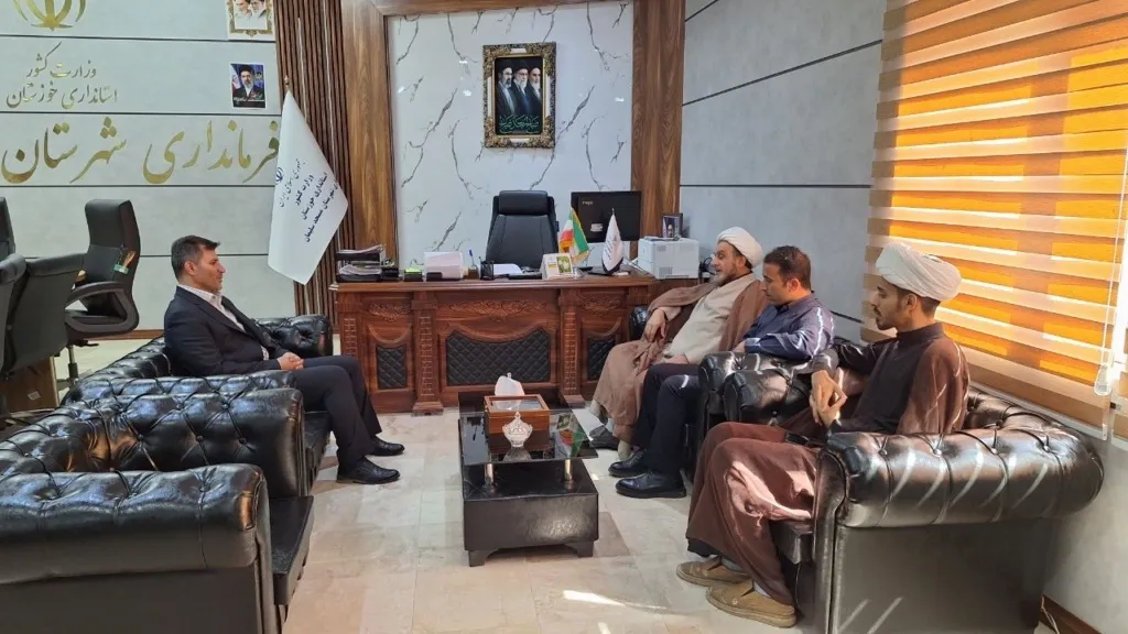 دیدار فرماندار مسجدسلیمان با نماینده ولی‌فقیه در اداره‌کل امور عشایر خوزستان