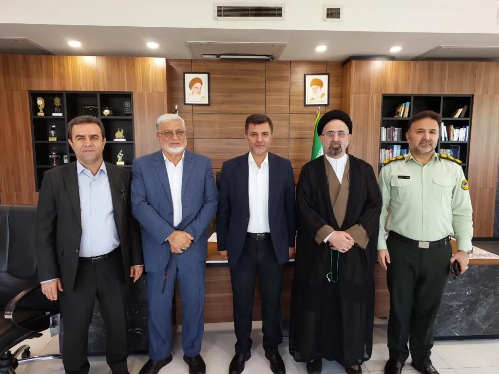 دیدار فرماندار مسجدسلیمان با رئیس سازمان مدیریت و برنامه‌ریزی خوزستان