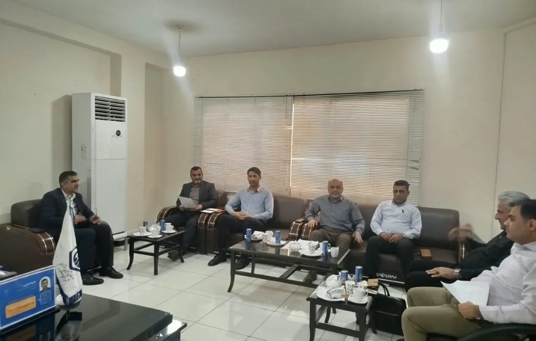 دیدار رئیس شورای شهر و شهردار مسجدسلیمان با رئیس اداره تامین اجتماعی