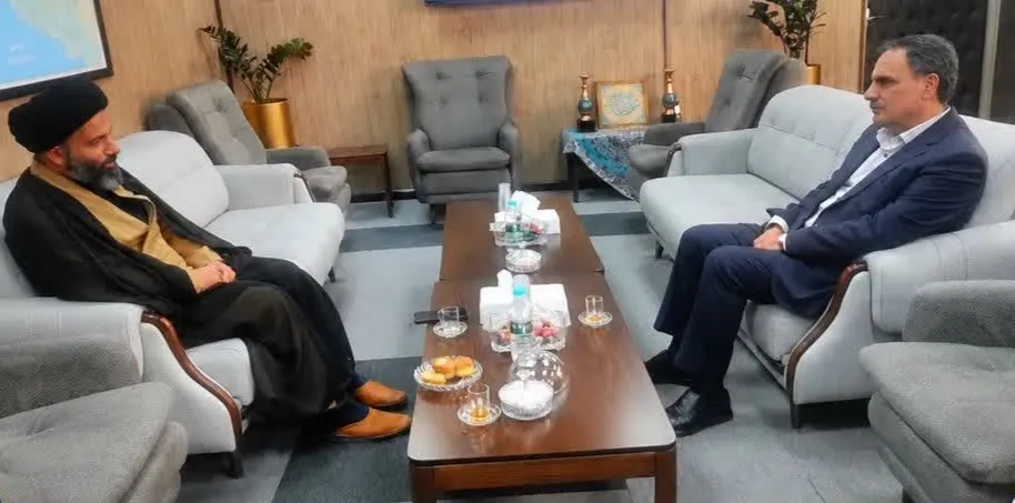 دیدار امام جمعه مسجدسلیمان با مدیرعامل مناطق نفتخیز جنوب با محوریت توجه ویژه به توسعه و شتاببخشی به پروژههای عمرانی و فرهنگی شهرستان